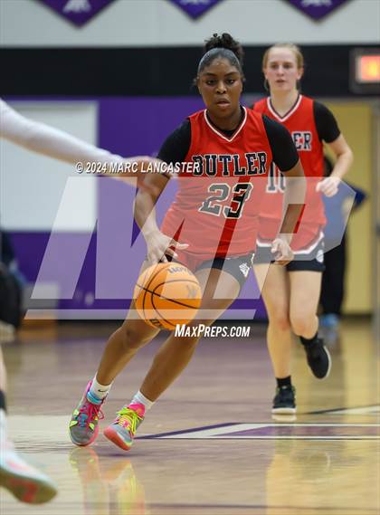 Thumbnail 3 in Butler @ Ardrey Kell (NCHSAA 4A Round 1) photogallery.