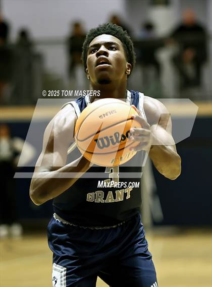 Thumbnail 1 in Queen's Grant @ Carmel Christian photogallery.