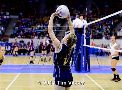 Thumbnail 2 in Paonia vs. Simla (CHSAA 2A Playoff) photogallery.