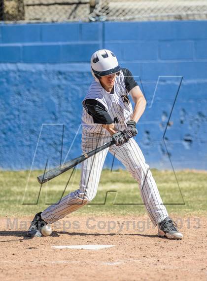 Thumbnail 1 in Cobre vs. Raton photogallery.