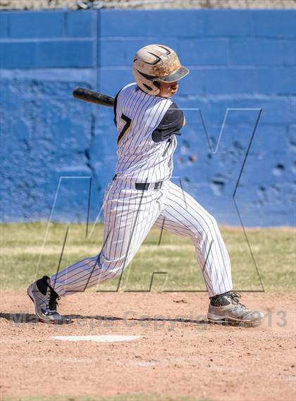 Thumbnail 3 in Cobre vs. Raton photogallery.