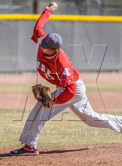 Thumbnail 1 in Cobre vs. Raton photogallery.