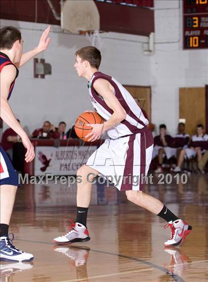 Thumbnail 1 in Kennedy Catholic @ Magnus photogallery.