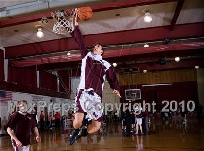 Thumbnail 2 in Kennedy Catholic @ Magnus photogallery.