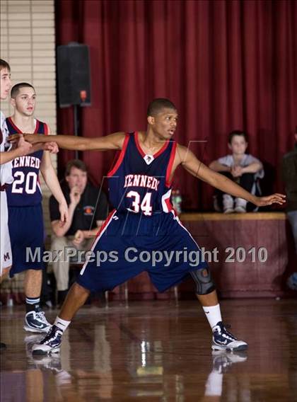 Thumbnail 3 in Kennedy Catholic @ Magnus photogallery.