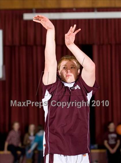 Thumbnail 1 in Kennedy Catholic @ Magnus photogallery.