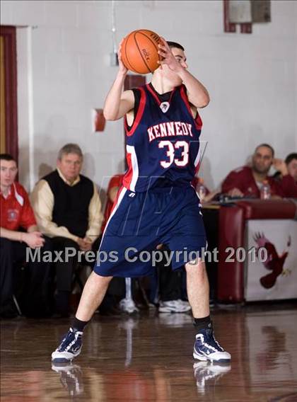 Thumbnail 2 in Kennedy Catholic @ Magnus photogallery.