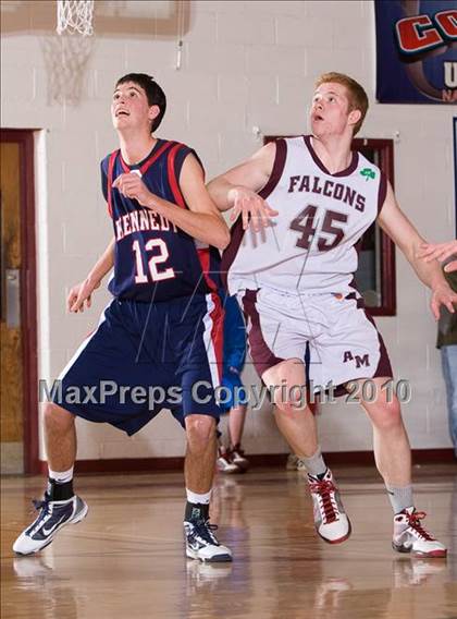 Thumbnail 3 in Kennedy Catholic @ Magnus photogallery.