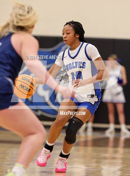 Thumbnail 1 in Valor Christian @ Grandview photogallery.