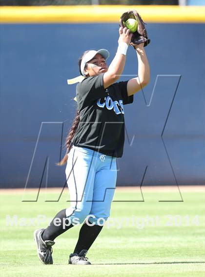 Thumbnail 2 in Carson vs. Chatsworth Charter (CIF L.A. City Section D1 Final) photogallery.