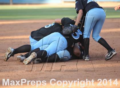 Thumbnail 2 in Carson vs. Chatsworth Charter (CIF L.A. City Section D1 Final) photogallery.