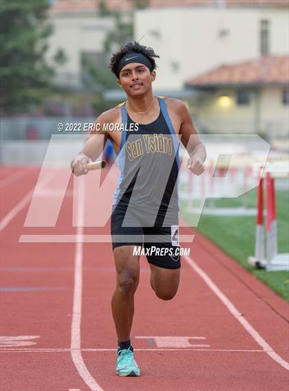 Thumbnail 3 in Viking Relays photogallery.