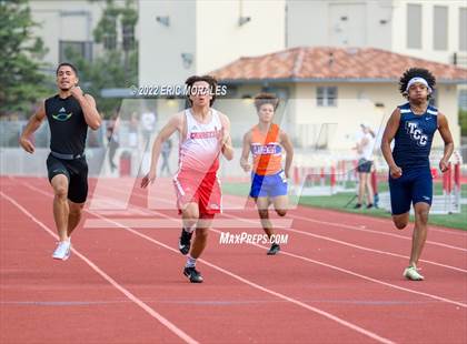 Thumbnail 3 in Viking Relays photogallery.