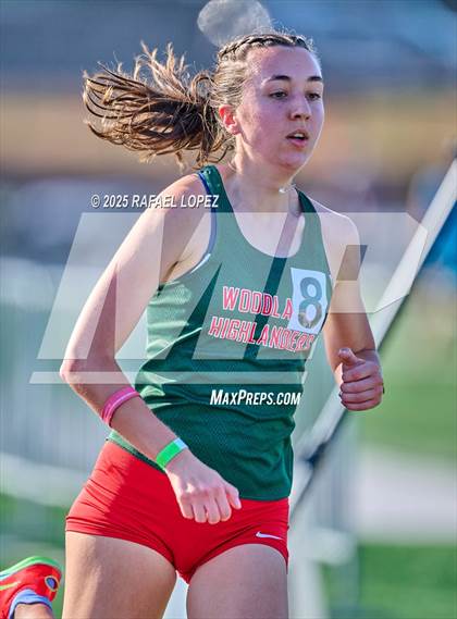Thumbnail 3 in UIL 6A Track & Field Area 13&14 (1600M) photogallery.