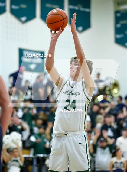 Thumbnail 2 in Arlington @ Redmond (WIAA 4A District Round 2) photogallery.