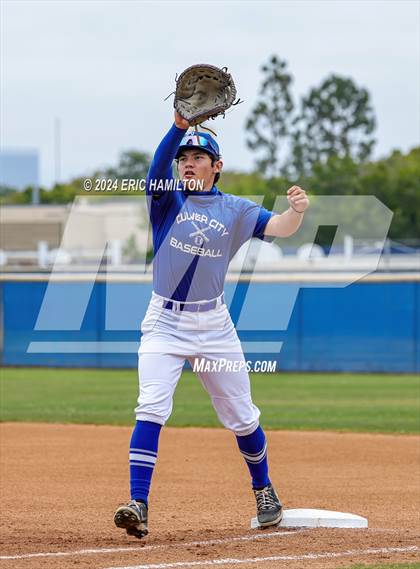 Thumbnail 3 in Oak Hiils @ Culver City (CIF SS Division 4 Semifinal) photogallery.