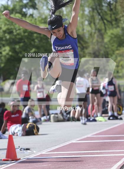 Thumbnail 1 in 51st Annual Loucks Games (Women's Long Jump) photogallery.