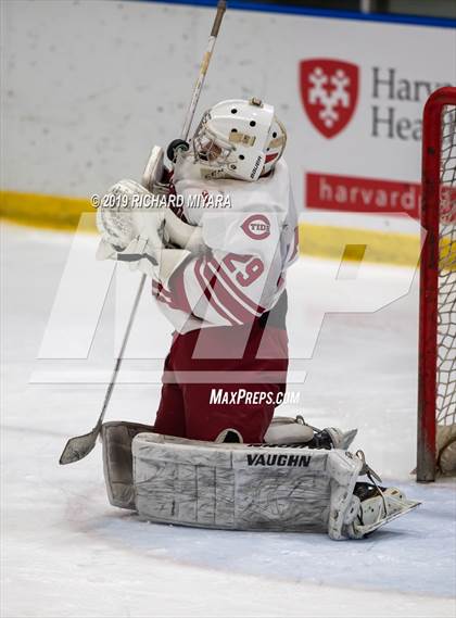 Thumbnail 3 in Concord vs. Bedford (Manchester Christmas Tournament) photogallery.