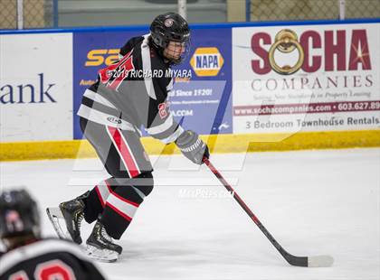 Thumbnail 1 in Concord vs. Bedford (Manchester Christmas Tournament) photogallery.