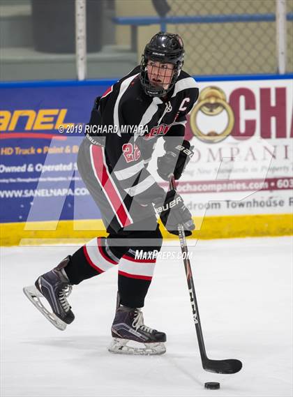 Thumbnail 3 in Concord vs. Bedford (Manchester Christmas Tournament) photogallery.