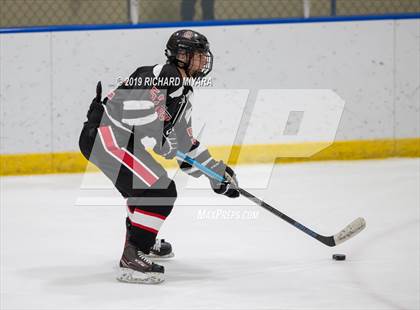 Thumbnail 1 in Concord vs. Bedford (Manchester Christmas Tournament) photogallery.