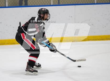 Thumbnail 2 in Concord vs. Bedford (Manchester Christmas Tournament) photogallery.