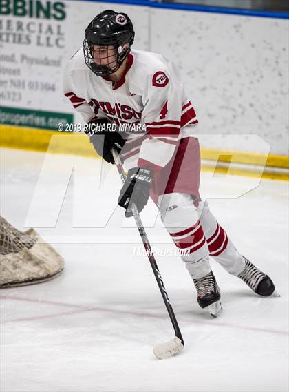 Thumbnail 1 in Concord vs. Bedford (Manchester Christmas Tournament) photogallery.