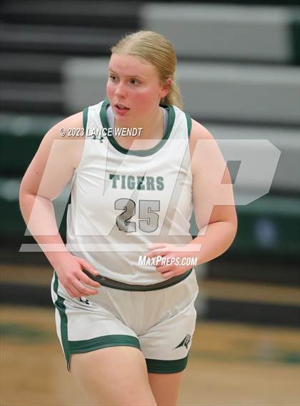 Thumbnail 1 in Longmont vs. Summit photogallery.