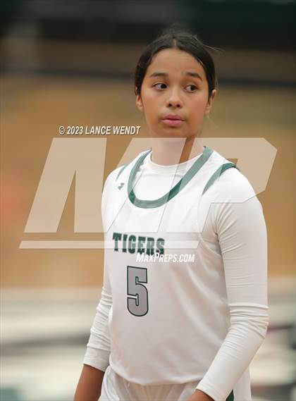Thumbnail 1 in Longmont vs. Summit photogallery.