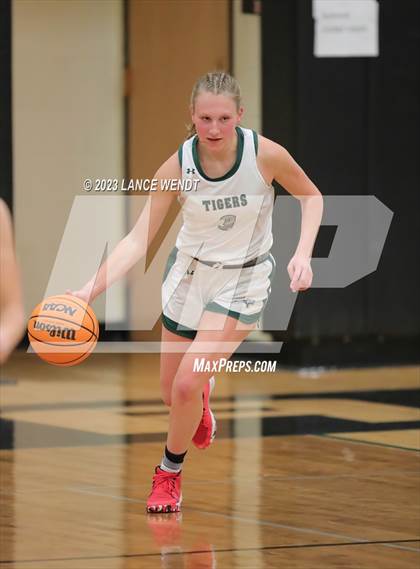 Thumbnail 1 in Longmont vs. Summit photogallery.