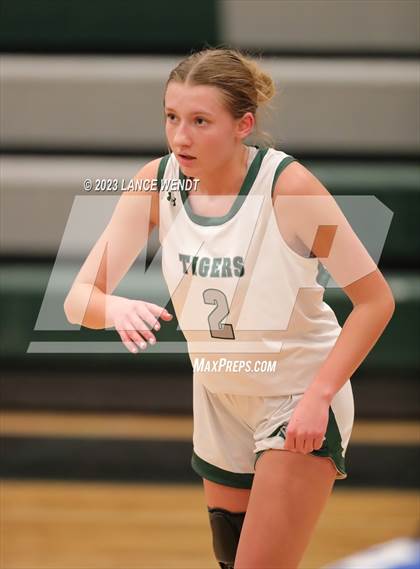 Thumbnail 2 in Longmont vs. Summit photogallery.