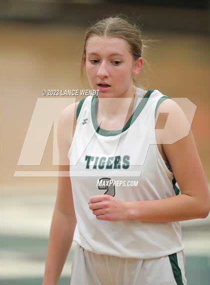Thumbnail 2 in Longmont vs. Summit photogallery.