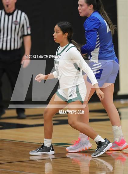 Thumbnail 1 in Longmont vs. Summit photogallery.