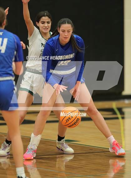 Thumbnail 2 in Longmont vs. Summit photogallery.