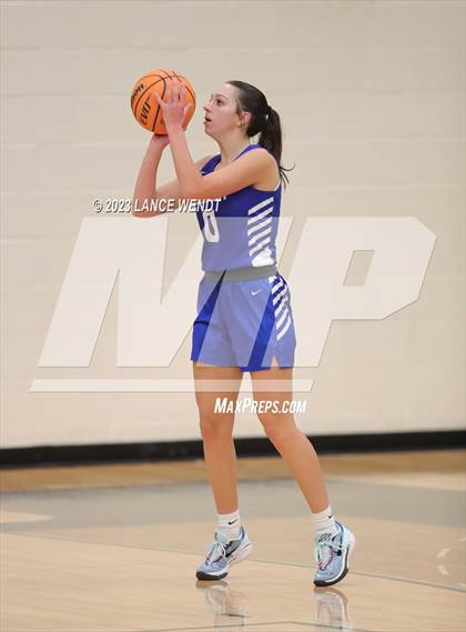 Thumbnail 2 in Longmont vs. Summit photogallery.