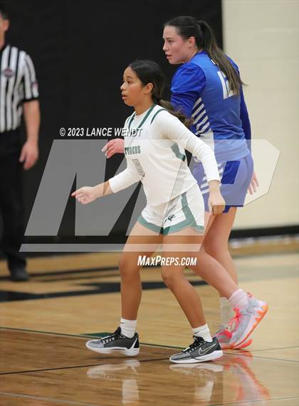 Thumbnail 2 in Longmont vs. Summit photogallery.
