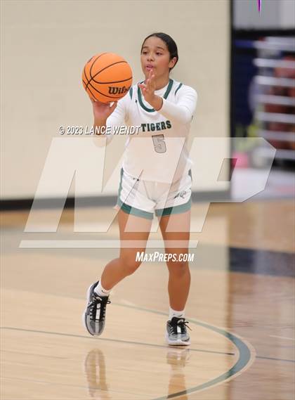 Thumbnail 1 in Longmont vs. Summit photogallery.