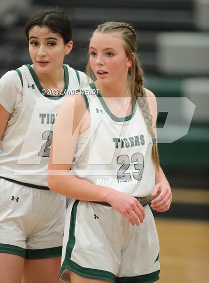 Thumbnail 2 in Longmont vs. Summit photogallery.