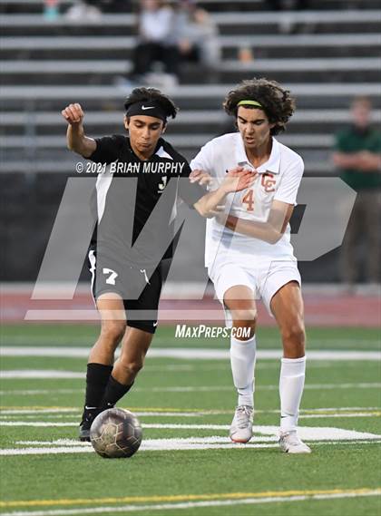 Thumbnail 3 in Central Catholic @ Jesuit photogallery.