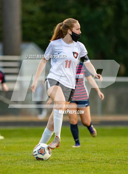 Thumbnail 3 in South View @ Terry Sanford photogallery.