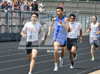 Thumbnail 3 in UIL 3A Regional Track & Field Meet photogallery.