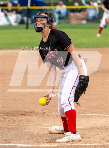 Thumbnail 3 in Grantsville vs. North Sanpete (UHSAA 3A Final) photogallery.