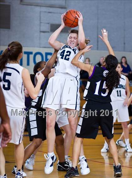 Thumbnail 3 in Episcopal School of Dallas vs St. Mary's Hall (SPC Div II Championship) photogallery.