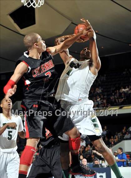 Thumbnail 3 in Centennial vs. Long Beach Poly (CIF SS D1AA Final) photogallery.