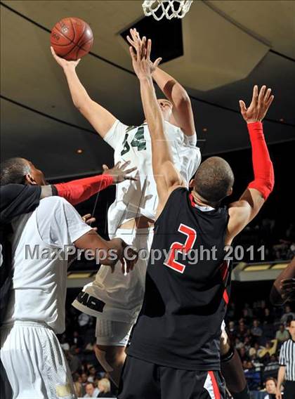 Thumbnail 2 in Centennial vs. Long Beach Poly (CIF SS D1AA Final) photogallery.