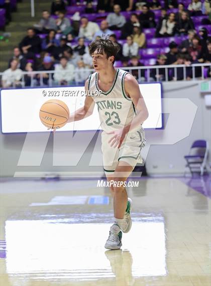 Thumbnail 2 in Alta vs. Olympus (UHSAA 5A Semifinal) photogallery.