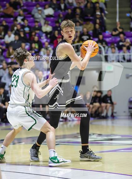 Thumbnail 2 in Alta vs. Olympus (UHSAA 5A Semifinal) photogallery.