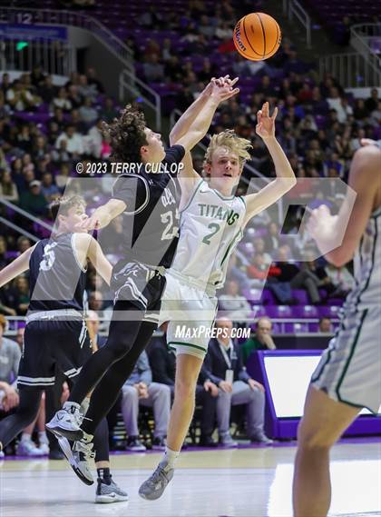 Thumbnail 3 in Alta vs. Olympus (UHSAA 5A Semifinal) photogallery.