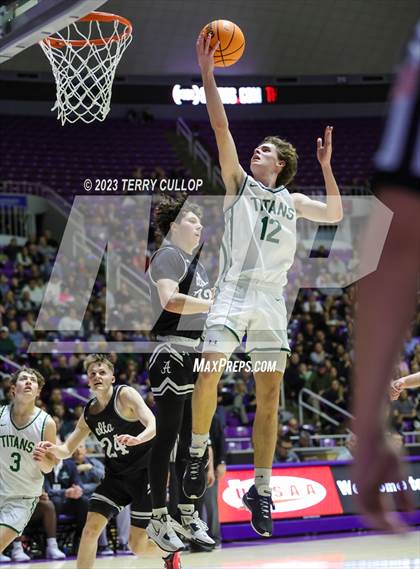 Thumbnail 3 in Alta vs. Olympus (UHSAA 5A Semifinal) photogallery.