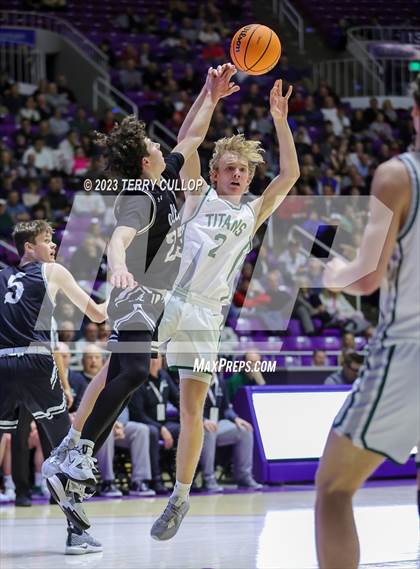 Thumbnail 2 in Alta vs. Olympus (UHSAA 5A Semifinal) photogallery.